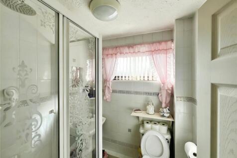 Shower Room No. 08