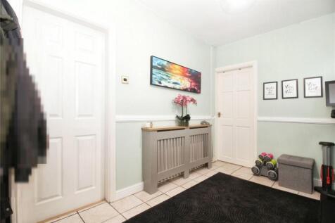 Entrance Hall/Study