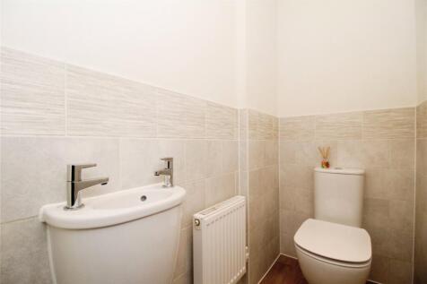 Cloakroom/Wc