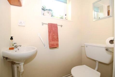 Cloakroom/Wc