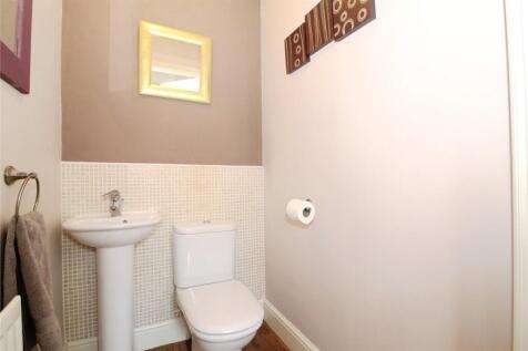 Cloakroom/Wc