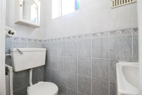 Cloakroom/Wc