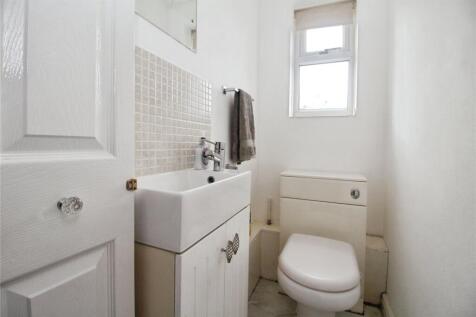 Cloakroom/Wc
