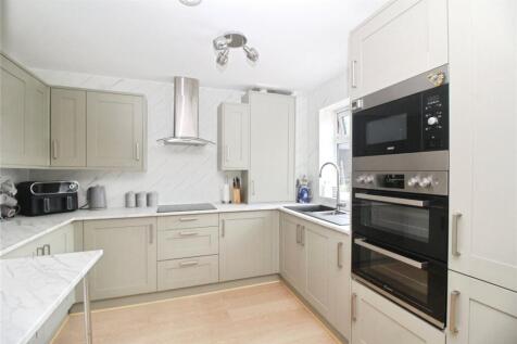 Fitted Kitchen