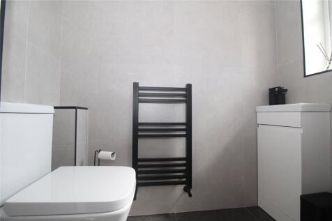 Cloakroom/Wc
