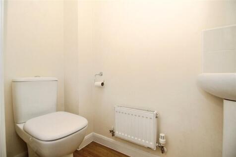 Cloakroom/Wc