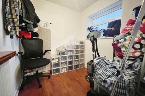 Study/Bedroom 4