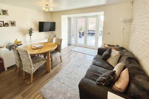Living/Kitchen