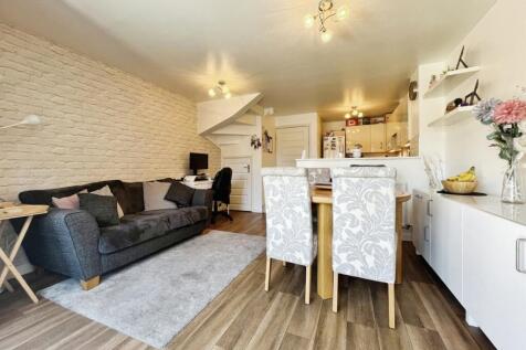 Living/Kitchen