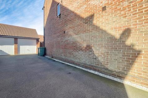Driveway &amp; Garage