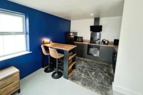 Lounge/Kitchen