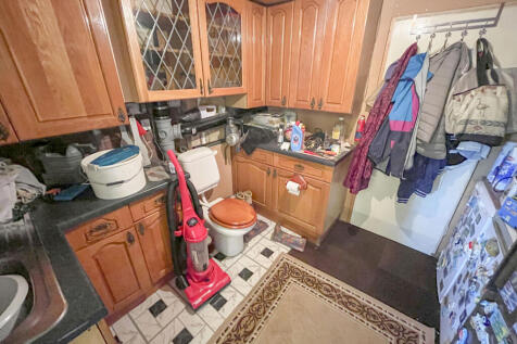 Wc / Utility Room