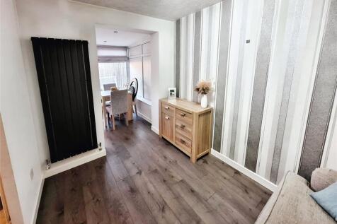 Dining/Sitting Room