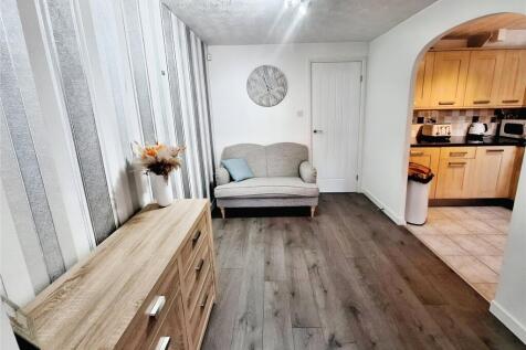 Dining/Sitting Room