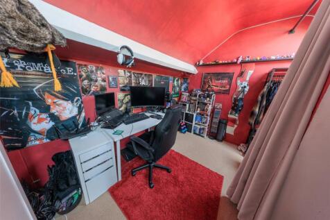 Loft Room 3
