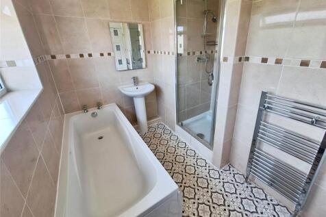 Bathroom/Shower