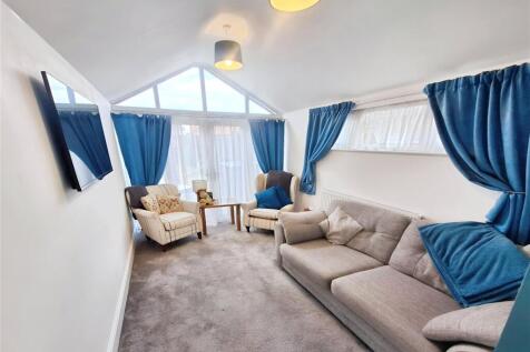 Lounge/Conservatory