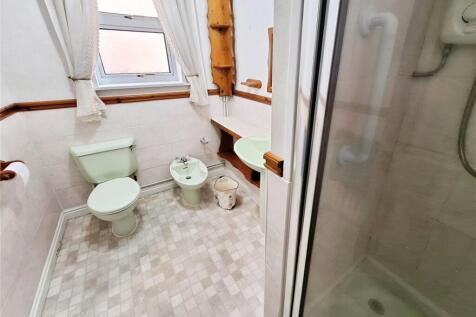 Downstairs Shower