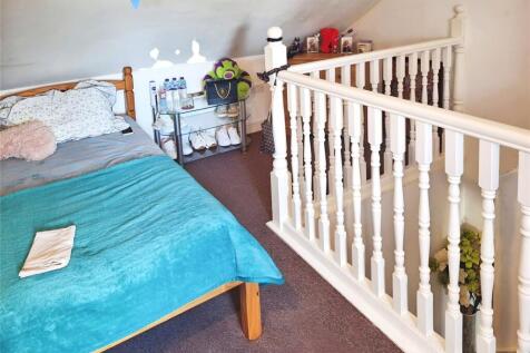 Flat Bedroom