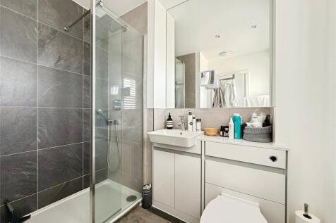 Master En-Suite