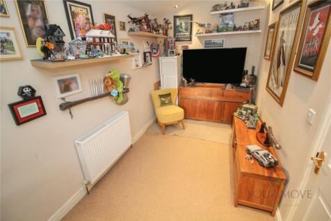 Bed 4/Office