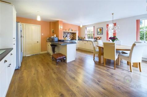 Kitchen/Family Room