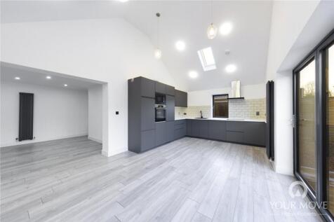 Kitchen/Living Area