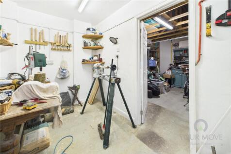 Workshop/Garage