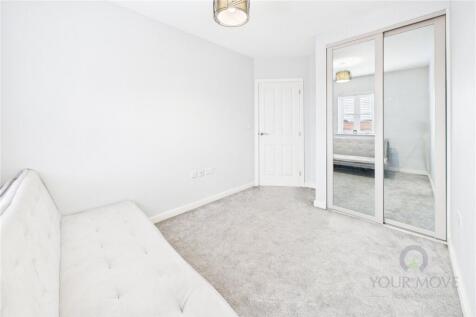 Bedroom 32