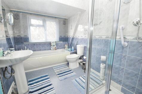 Bathroom/Shower Room