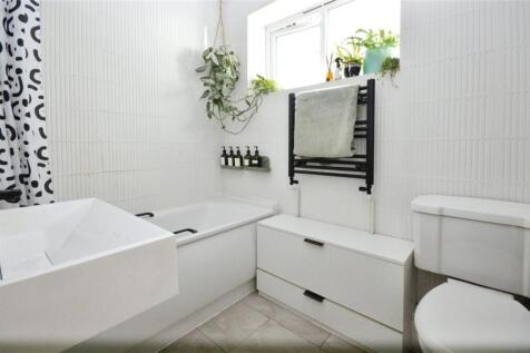 Bathroom W/C