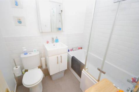 Bathroom W/C