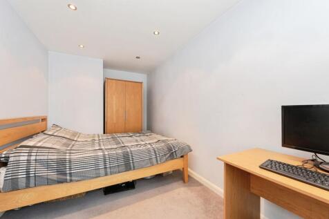 Bedroom 3/Office