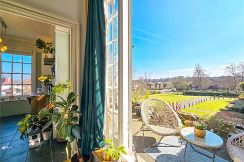 Indoor/Outdoor