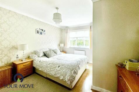 #yourmovedartford