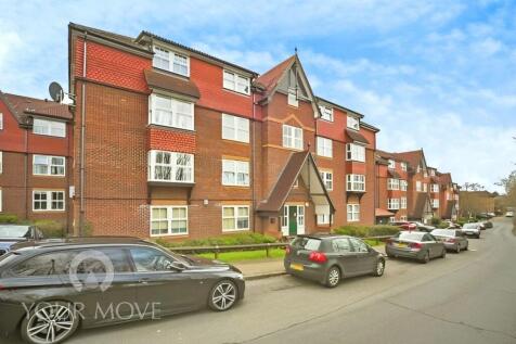 #yourmovedartford