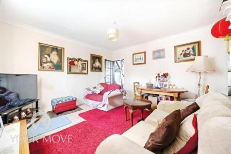 #yourmovedartford