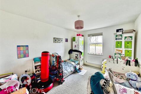 #yourmovedartford