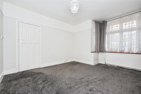 #yourmovedartford