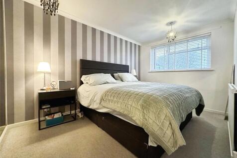 #yourmoveswanley