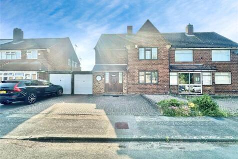 #yourmoveswanley