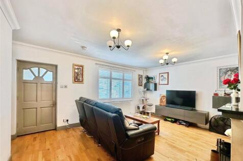 #yourmoveswanley