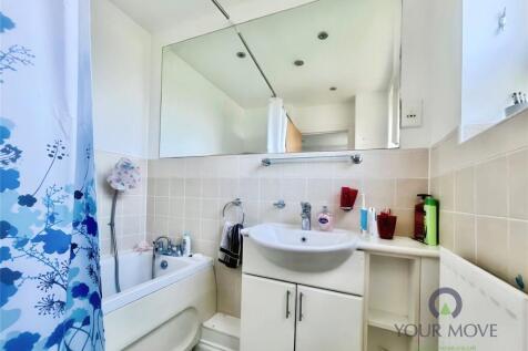 En Suite Bathroom