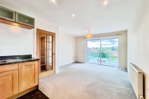 Living/Kitchen