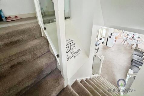 Stairs/ Landing