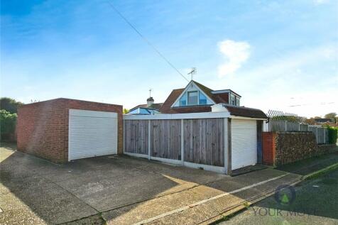 Garage/Driveway