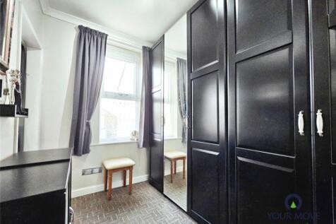 Bedroom 4/Dressing