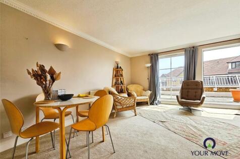 Lounge/Dining