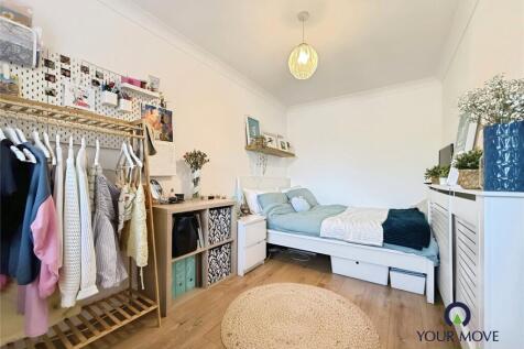 Bedroom 4/Office