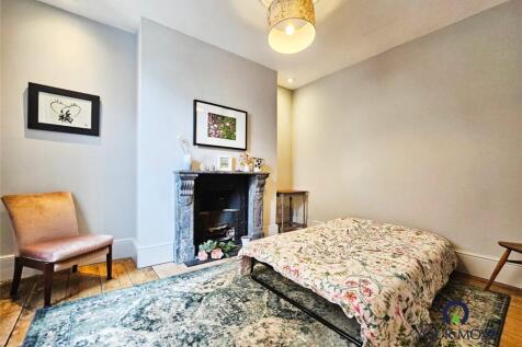 Bedroom/Reception